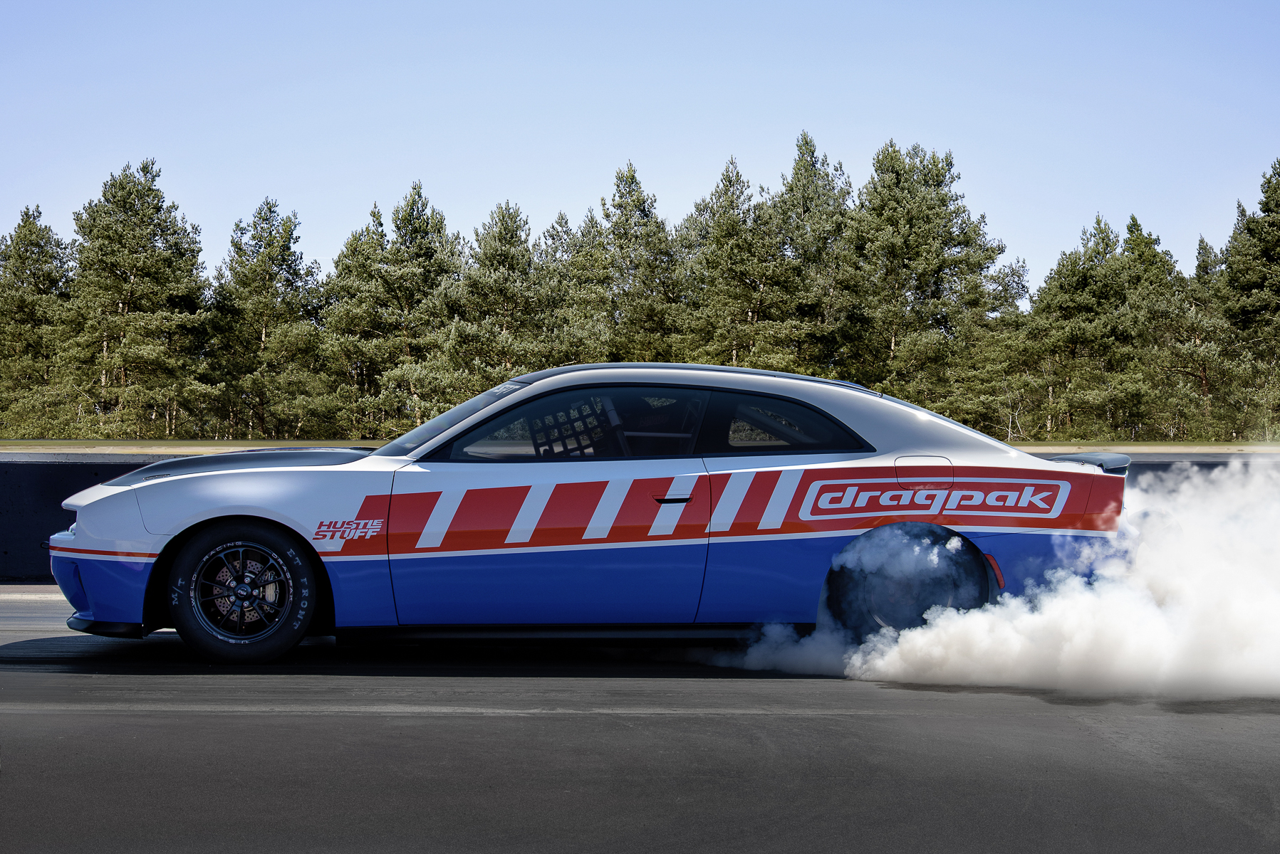 Dodge Reveals Exclusive Limited Edition Charger Drag Pak