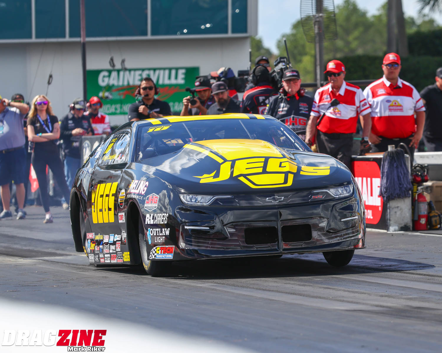 Elite Motorsports Gears Up for Thrilling Winternationals Showdown