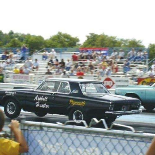 Reviving the Asphalt Hustler: Legendary ’63 Plymouth Fury Transformed into a 10,000-RPM Super Stock GT Contender